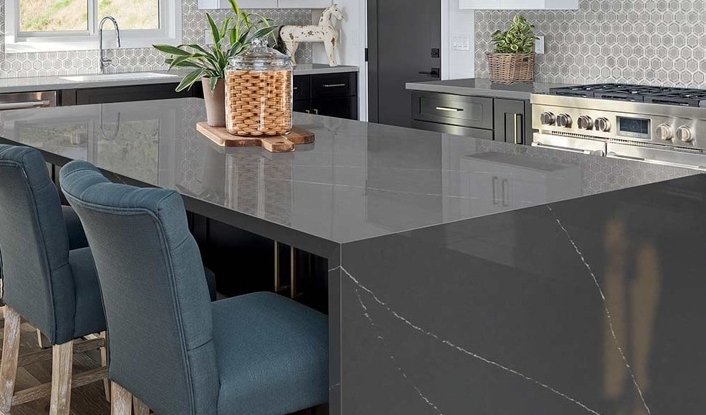 Black Quartz Elegance kitchen