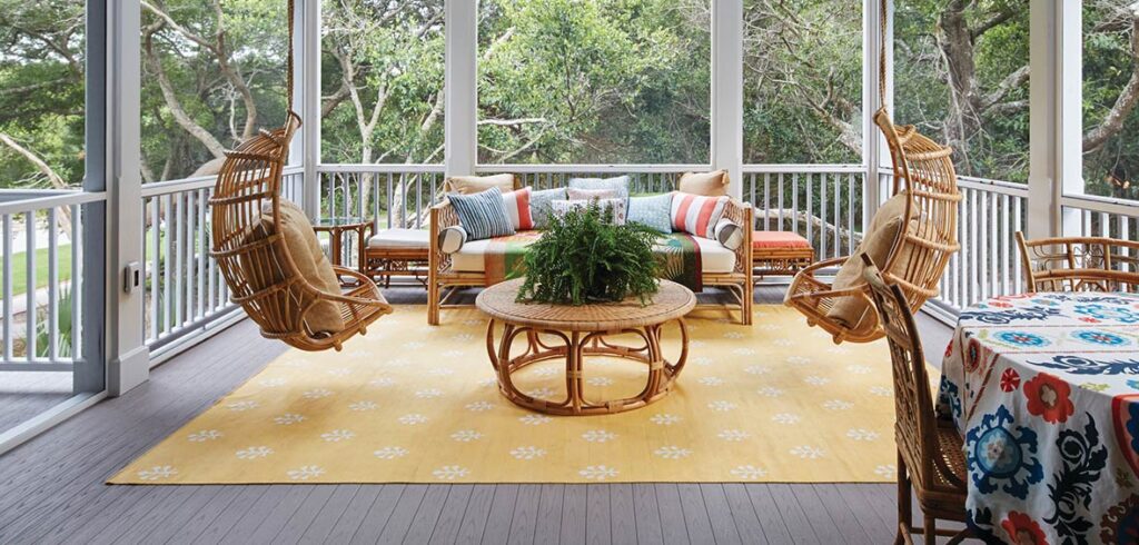 Swing Chair for a Fun Yet Cozy Touch